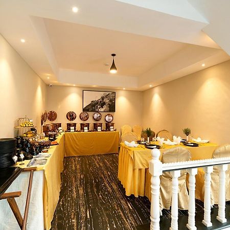 Hotel Ellbee Mussoorie Hills Zewnętrze zdjęcie