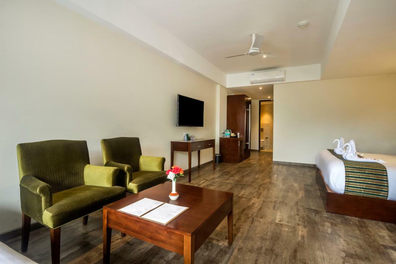 Hotel Ellbee Mussoorie Hills Zewnętrze zdjęcie